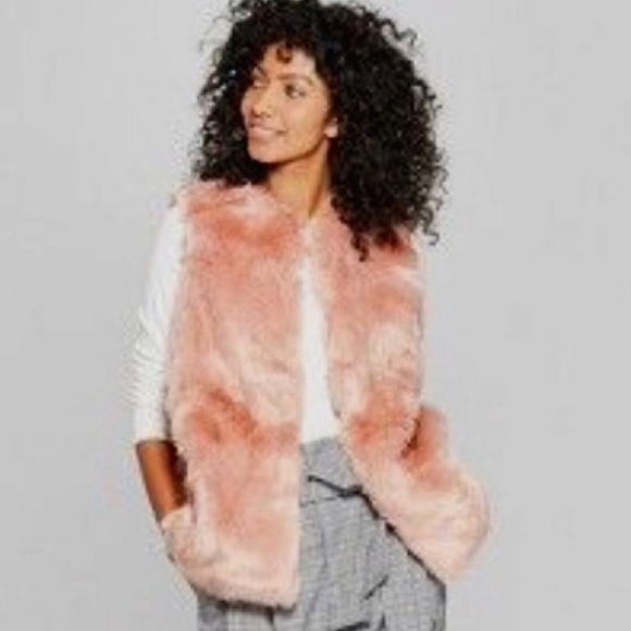 a new day Jackets & Blazers - NWOT A New Day Vegan Fur Vest M